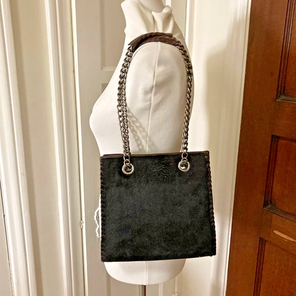 Brown Pony Hair, Chain Bag Designer Principessa, Adriana wore in Sopranos S5Ep12 - Picture 1 of 16